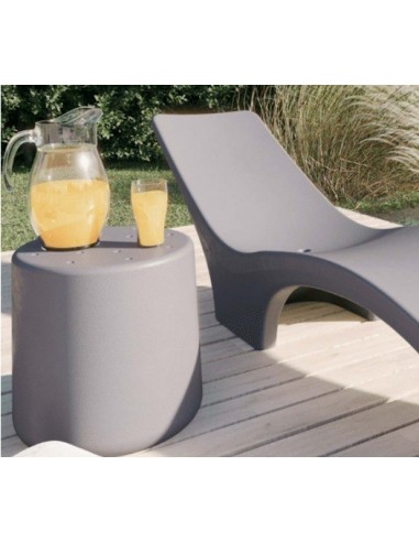 Mesa      Pvc   Redonda     Para  Patios     Color  Gris    Mod.  Amalfi    40 * 35 * 40  